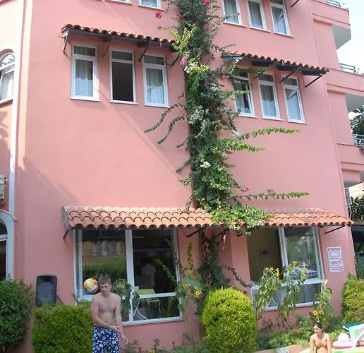 Princess Aparthotel 2*